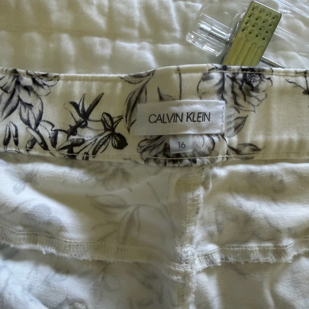 Calvin Klein White Skirt with Black Floral Print